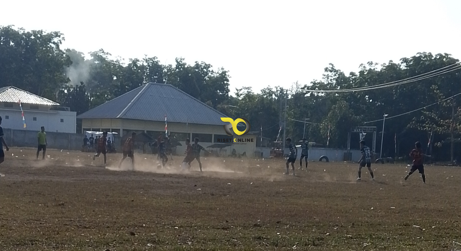 Kepanitiaan Bola Kaki Abaikan Kesehatan
